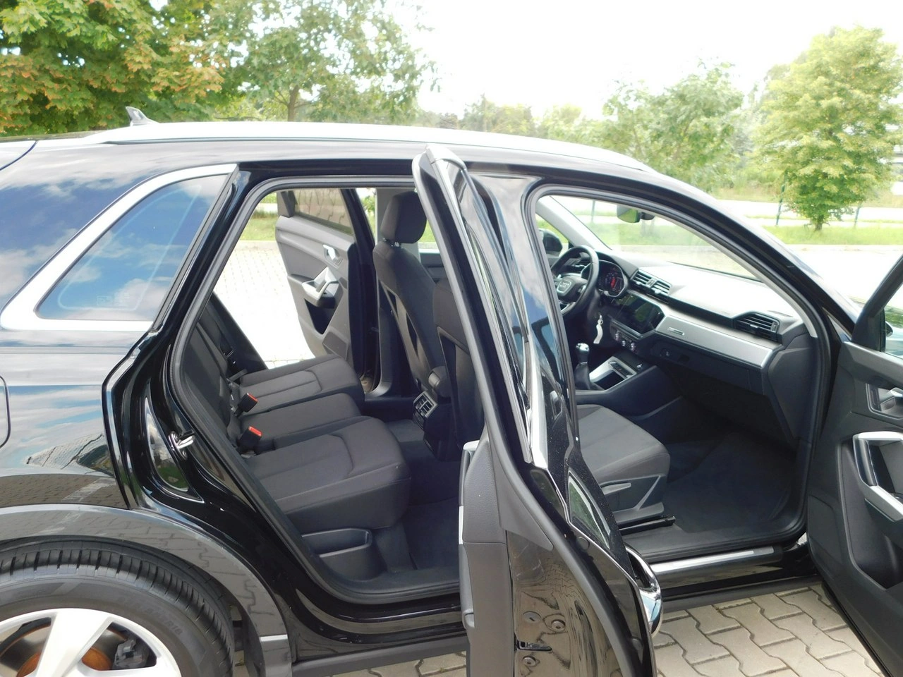 Audi Q3 - Zdjęcie 9