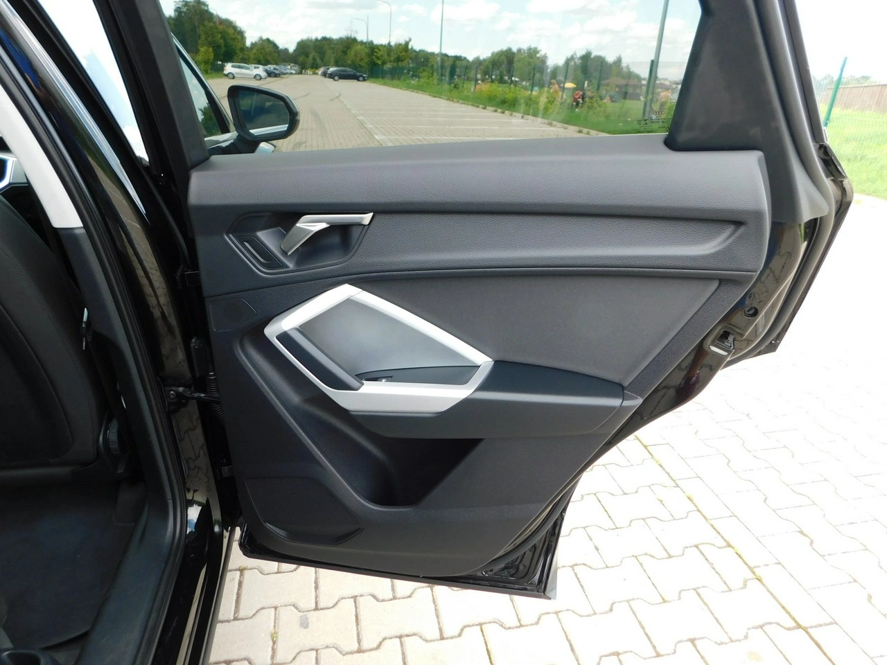 Audi Q3 - Zdjęcie 10