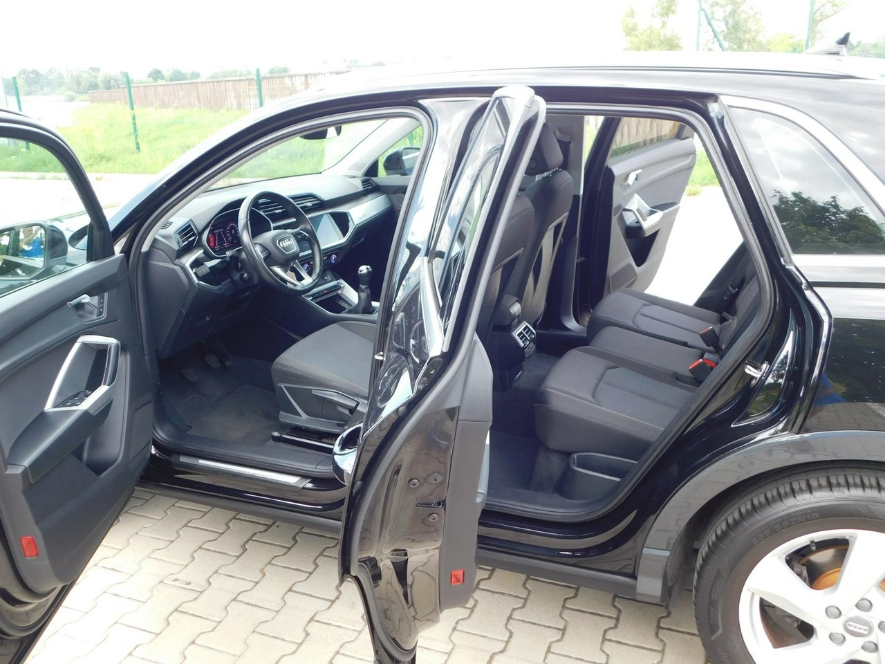 Audi Q3 - Zdjęcie 16
