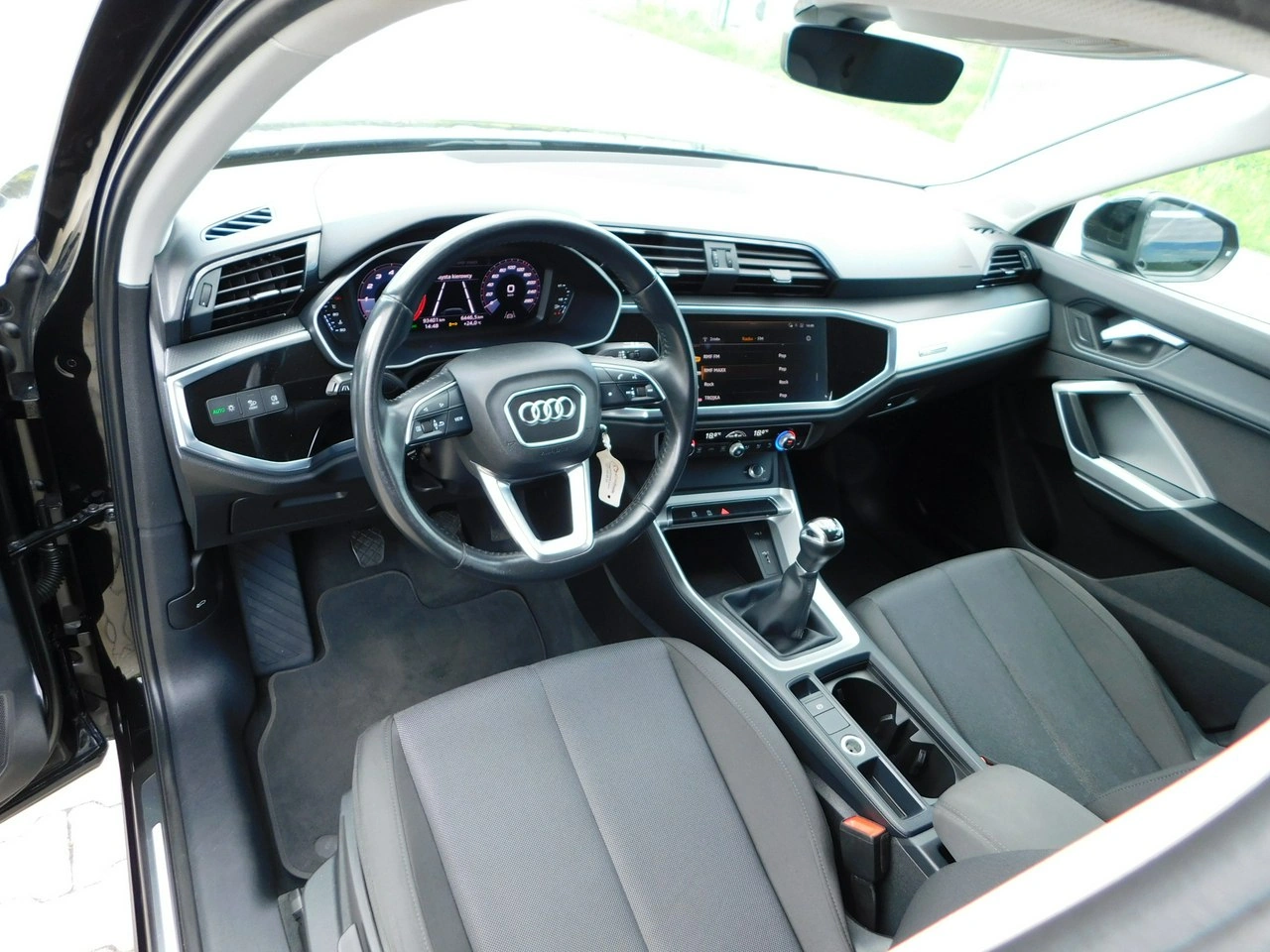 Audi Q3 - Zdjęcie 18