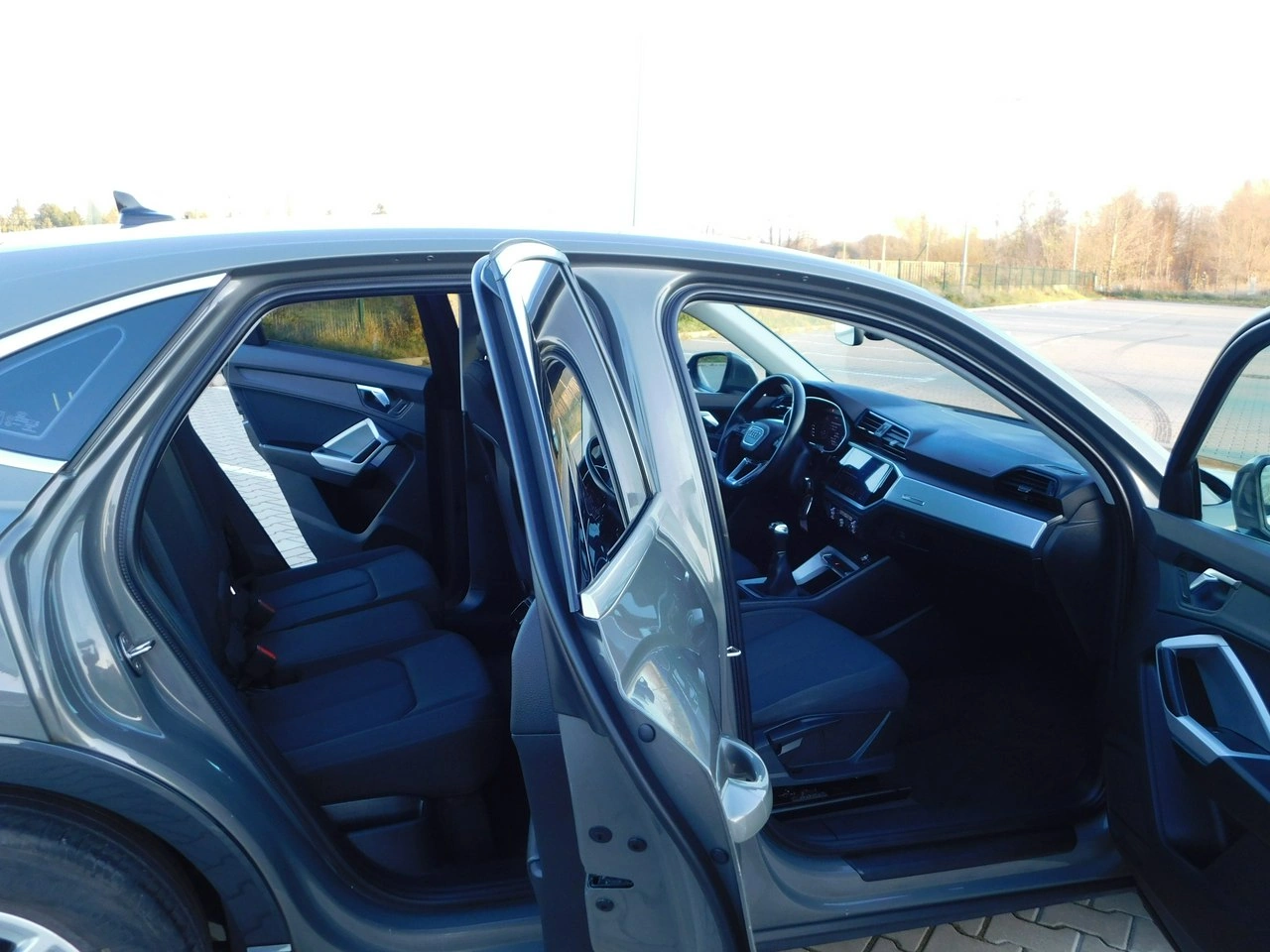 Audi Q3 - Zdjęcie 9