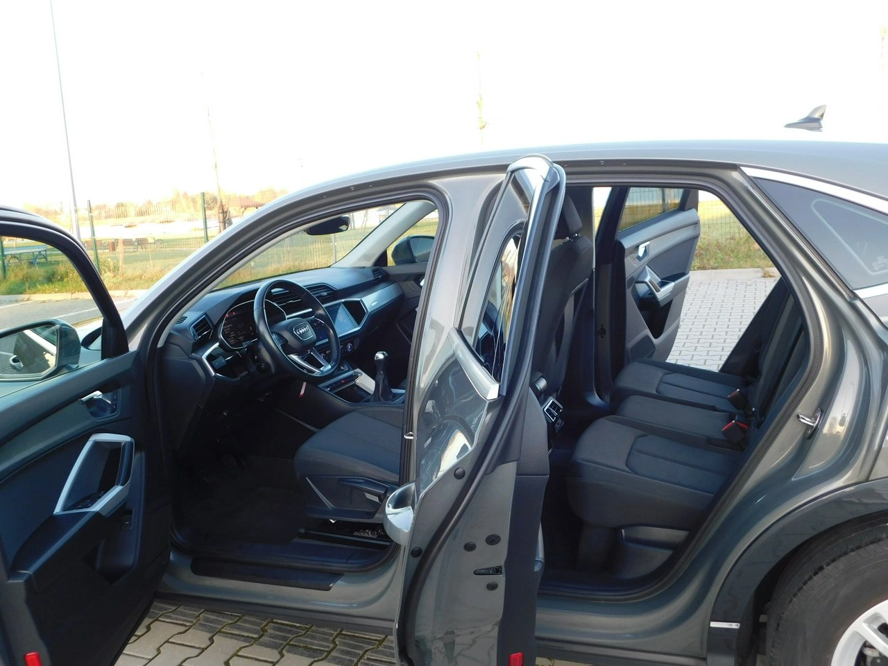 Audi Q3 - Zdjęcie 12