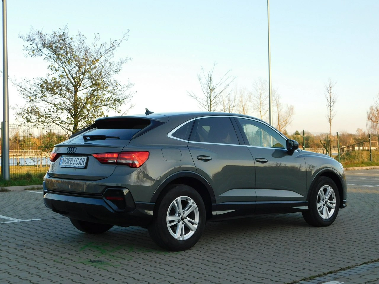 Audi Q3 - Zdjęcie 3