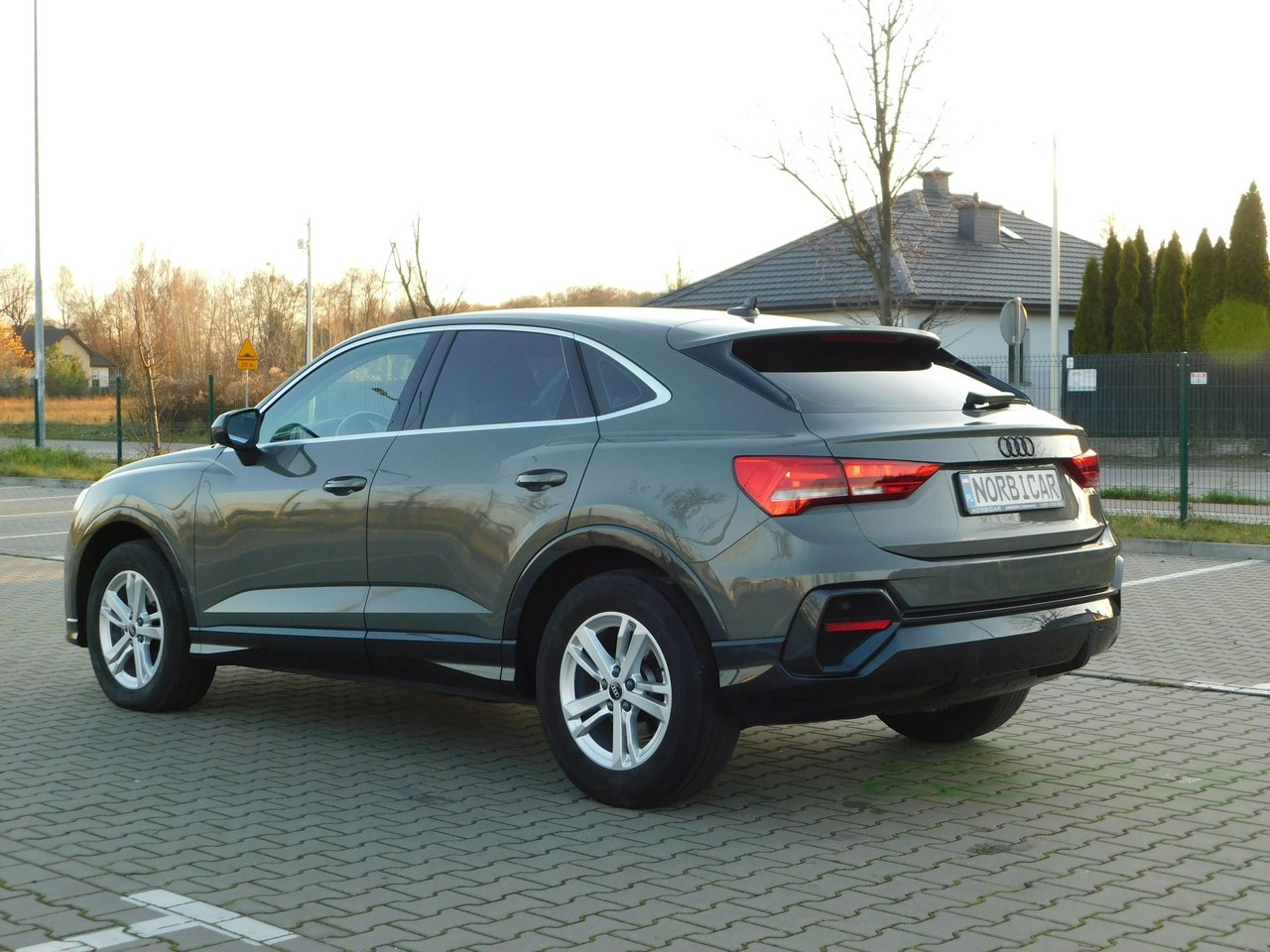 Audi Q3 - Zdjęcie 4