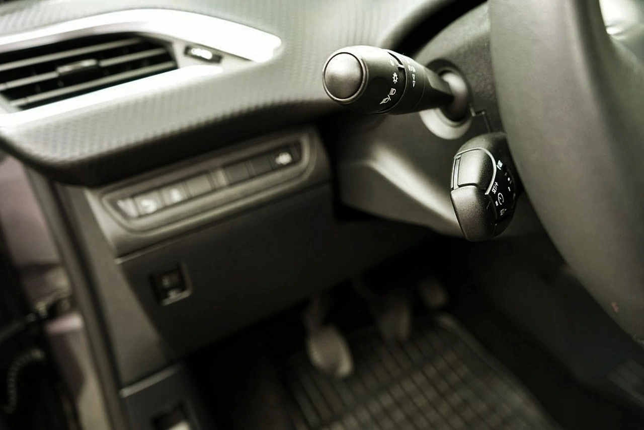 Peugeot 2008 - Zdjęcie 20