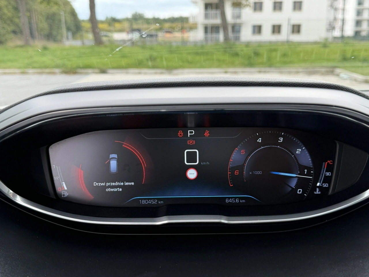 Peugeot 3008 - Zdjęcie 27