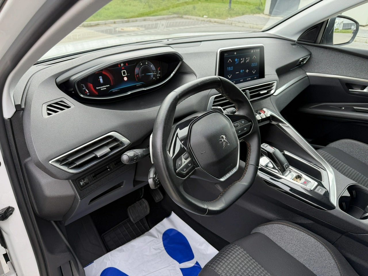 Peugeot 3008 - Zdjęcie 17