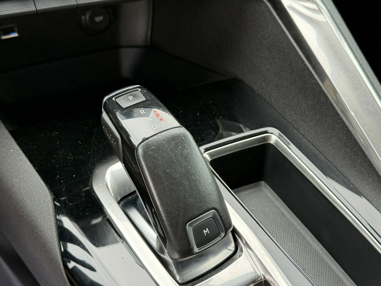 Peugeot 3008 - Zdjęcie 25
