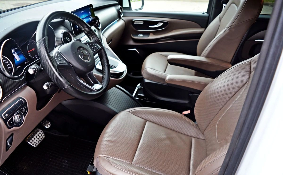 Mercedes-Benz Klasa V - Zdjęcie 27