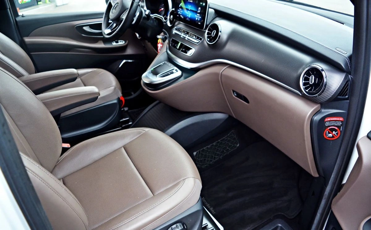 Mercedes-Benz Klasa V - Zdjęcie 29