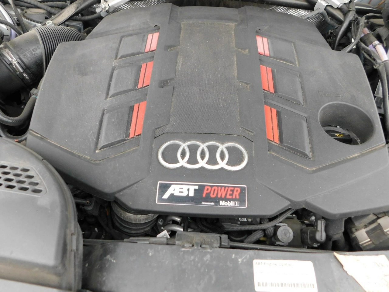 Audi SQ5 - Zdjęcie 21