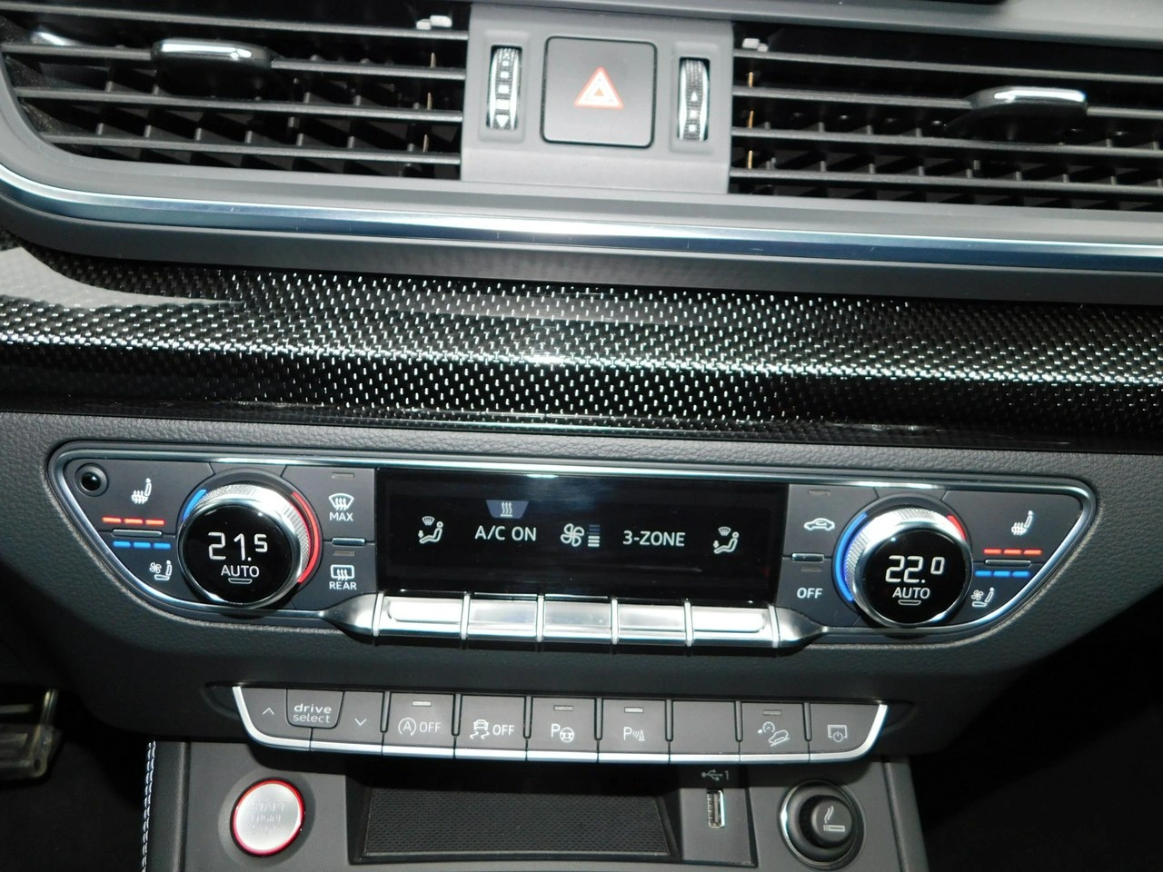 Audi SQ5 - Zdjęcie 27