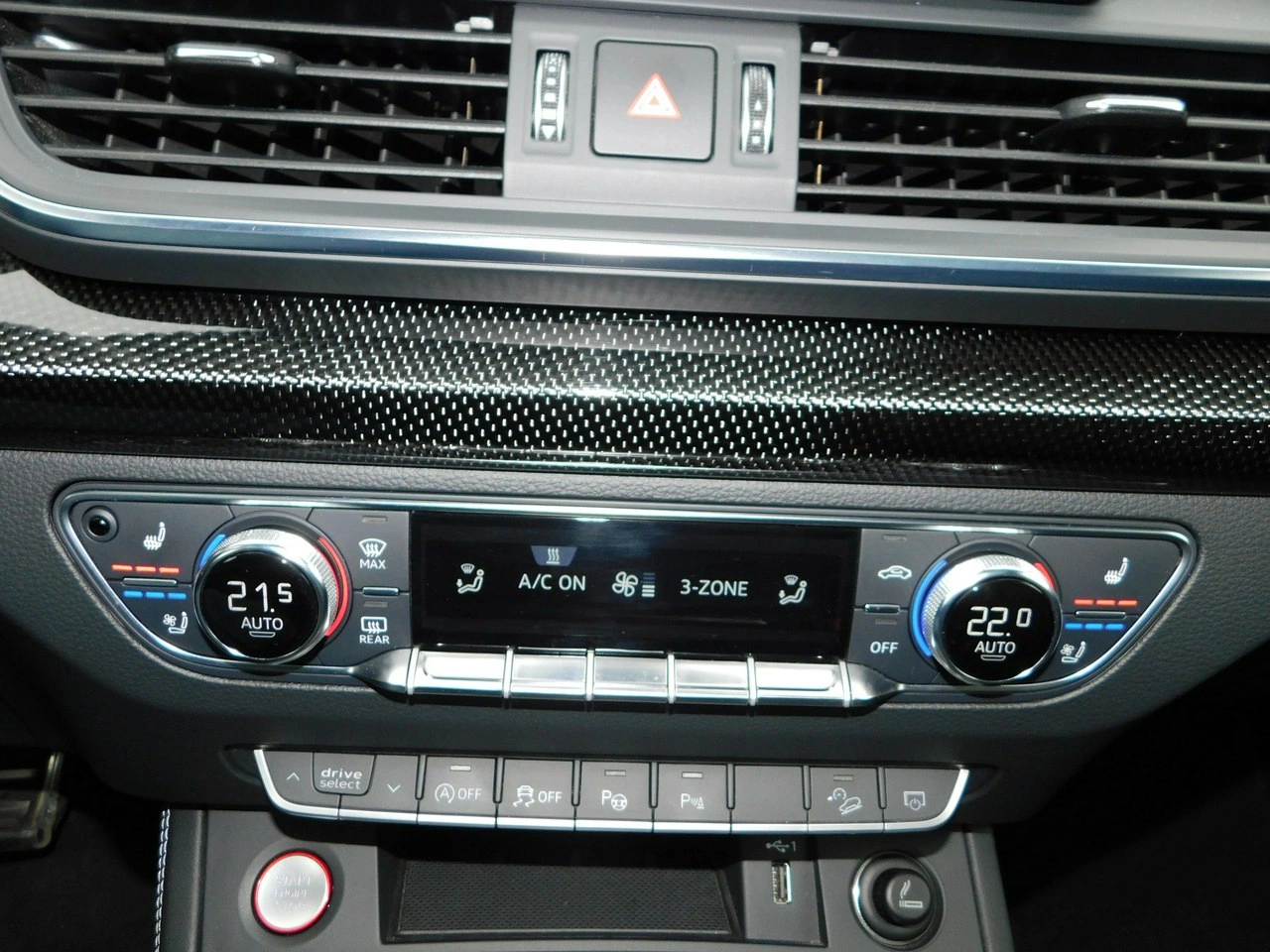 Audi SQ5 - Zdjęcie 27