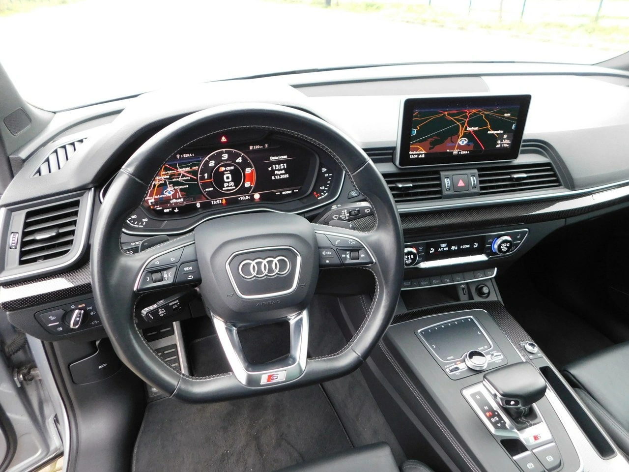 Audi SQ5 - Zdjęcie 31