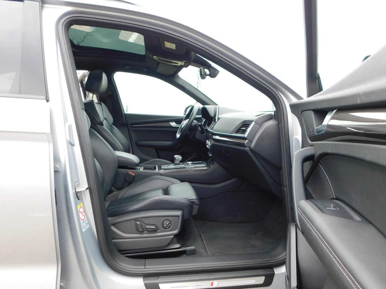Audi SQ5 - Zdjęcie 34