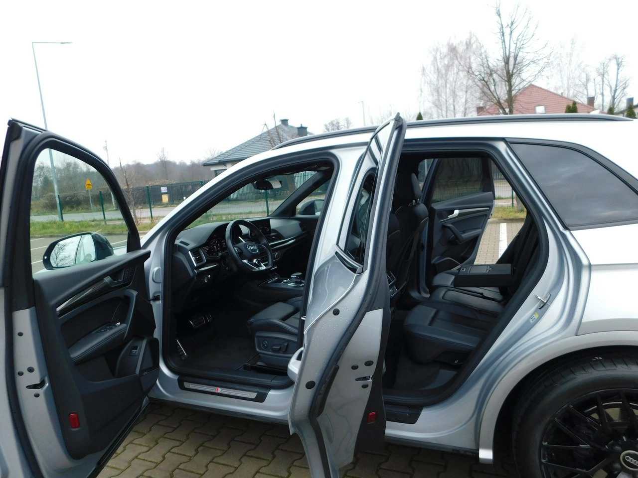 Audi SQ5 - Zdjęcie 36