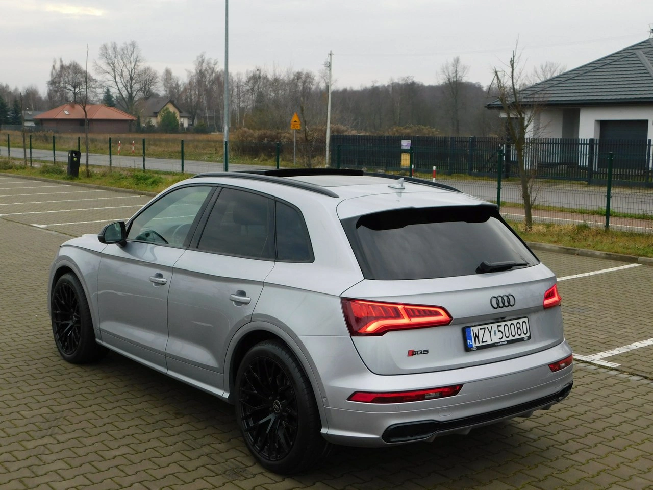 Audi SQ5 - Zdjęcie 40