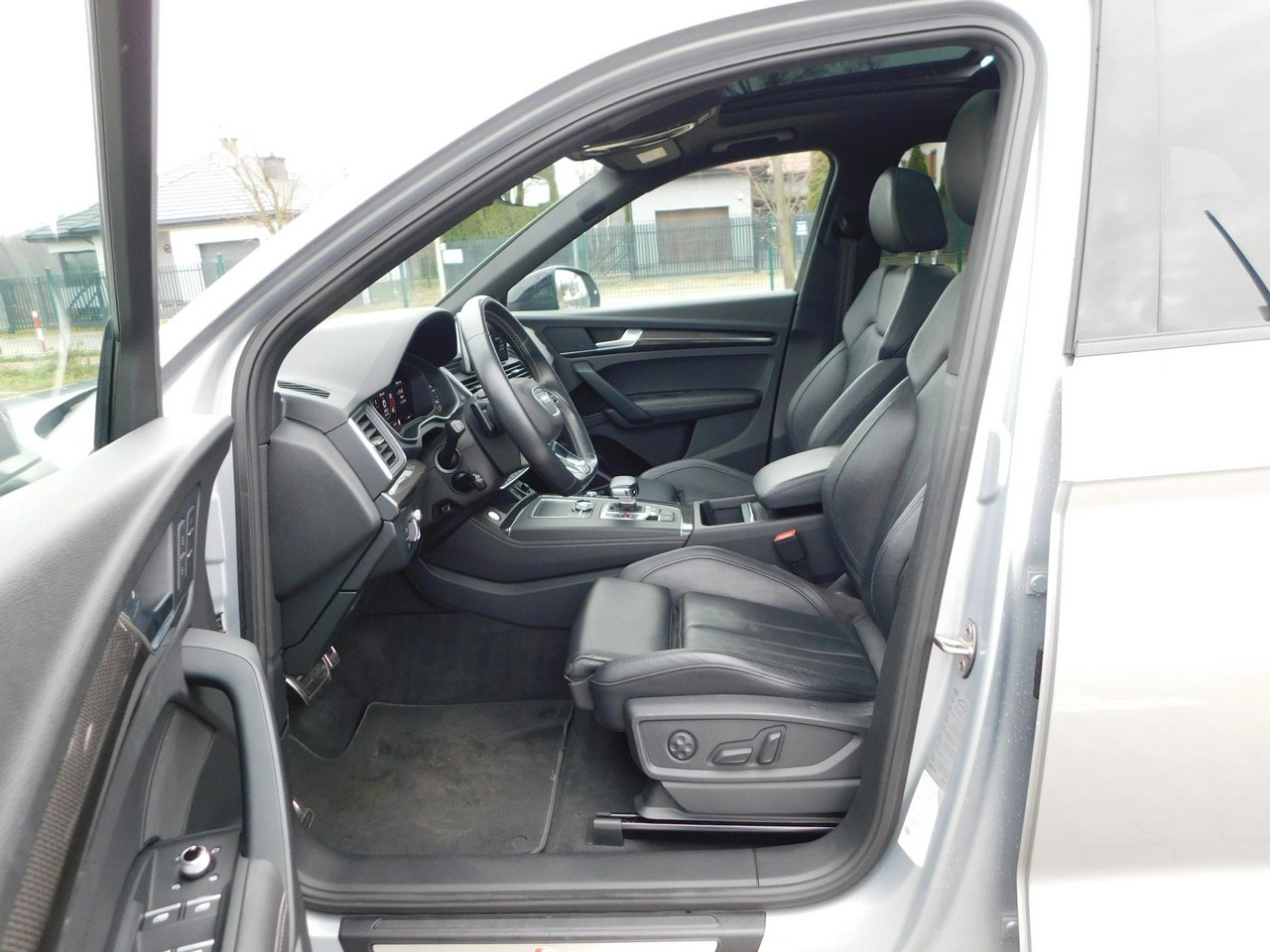 Audi SQ5 - Zdjęcie 7