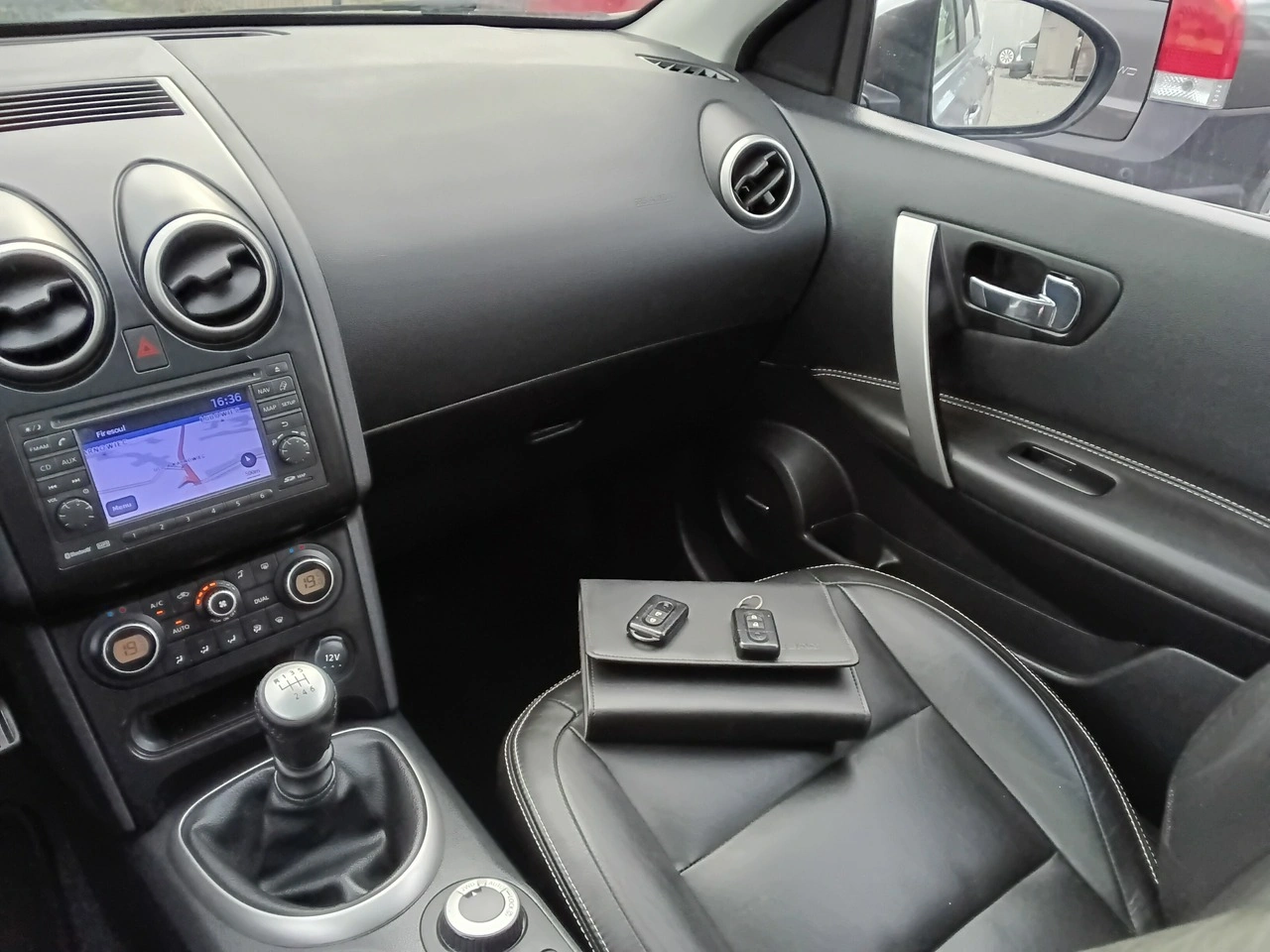 Nissan Qashqai+2 - Zdjęcie 14