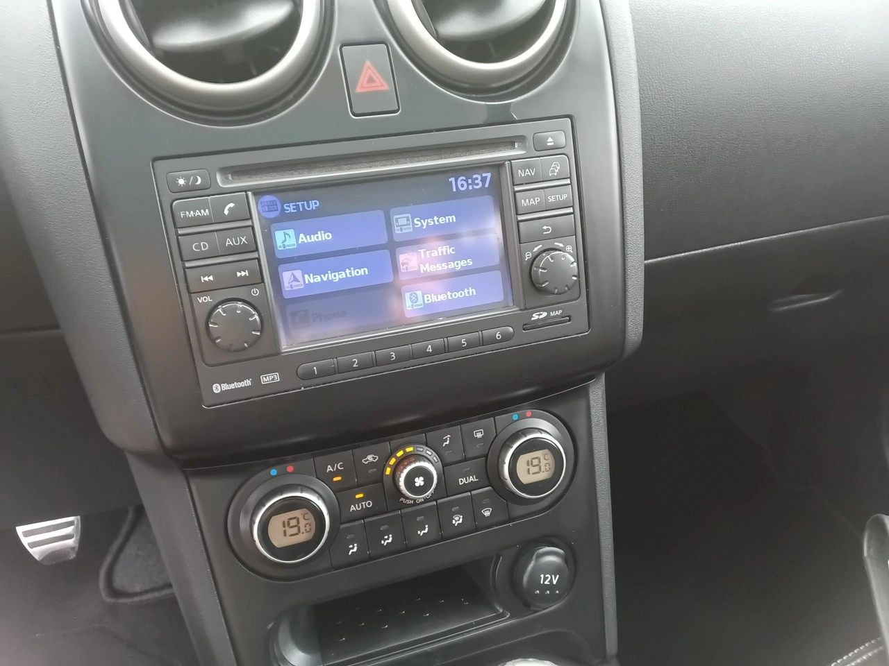 Nissan Qashqai+2 - Zdjęcie 19
