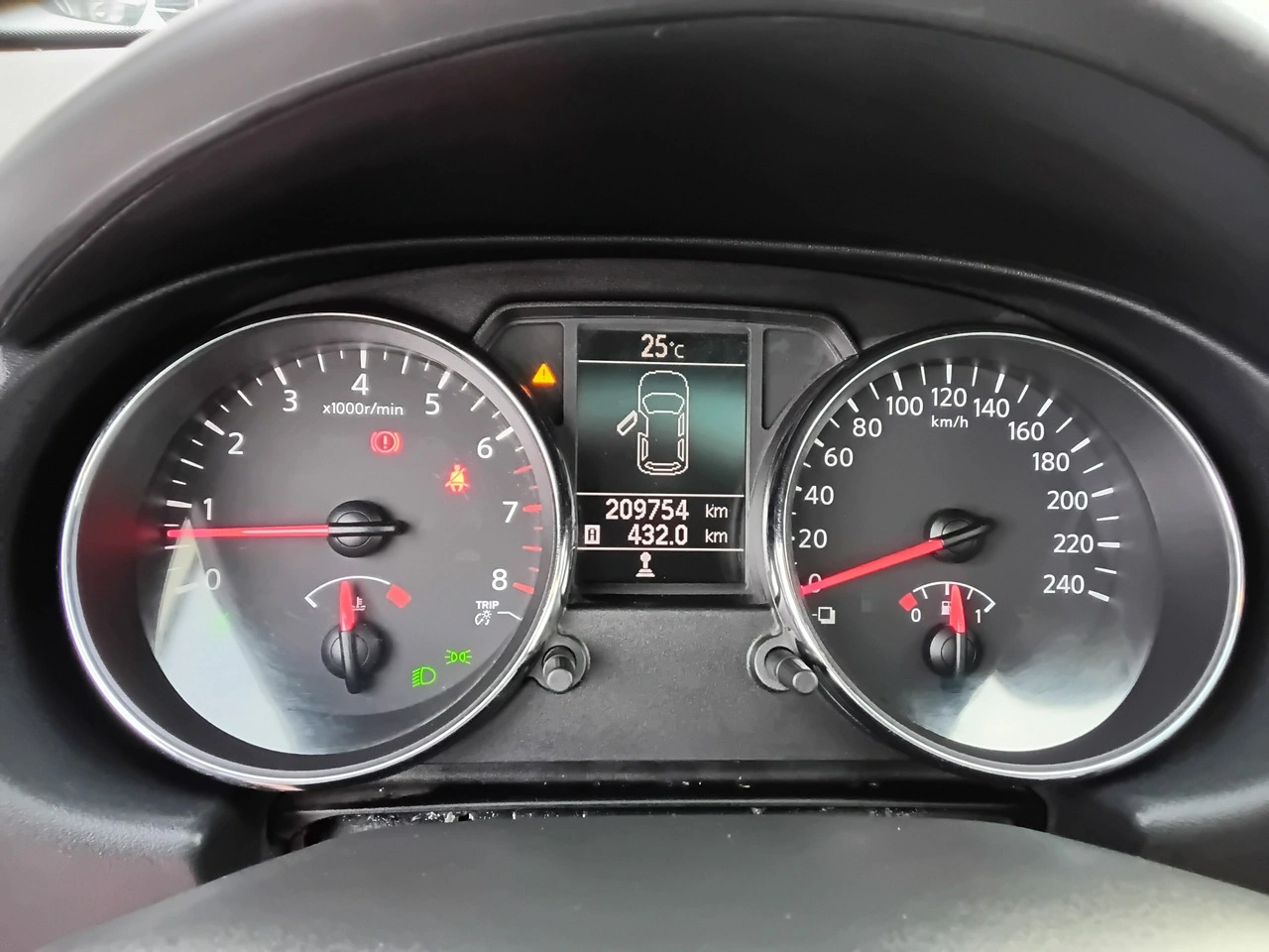 Nissan Qashqai+2 - Zdjęcie 23