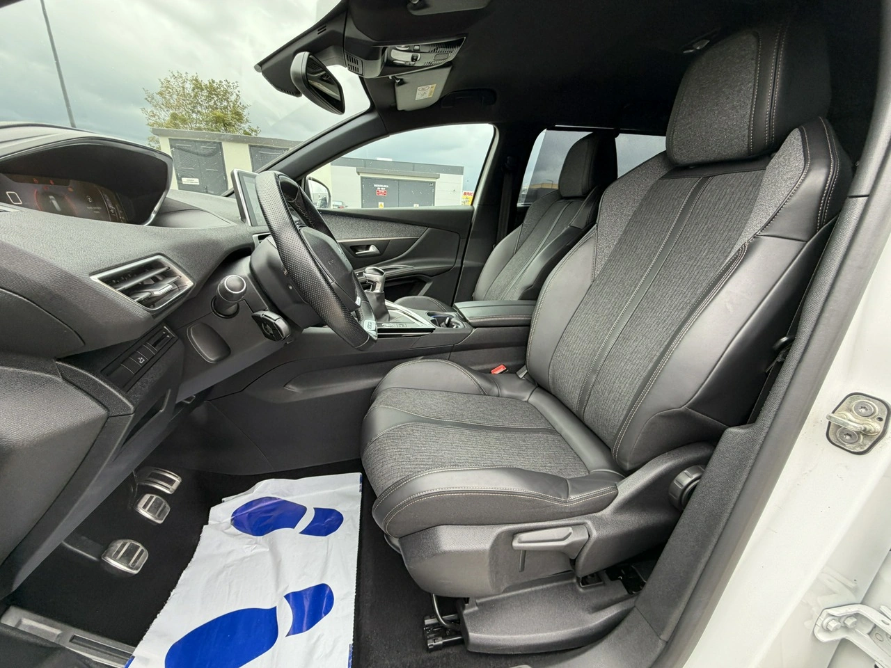 Peugeot 5008 - Zdjęcie 15