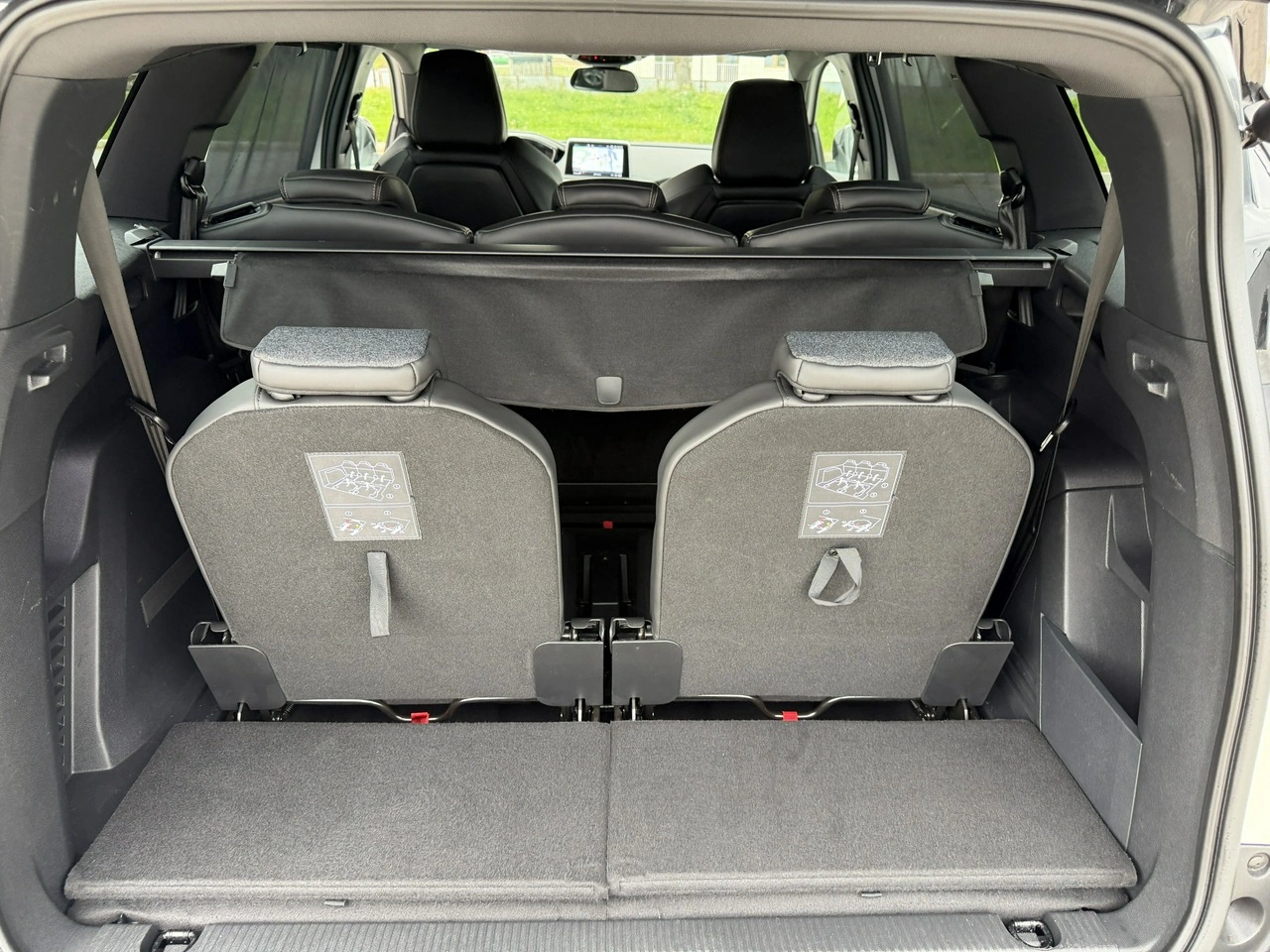 Peugeot 5008 - Zdjęcie 37