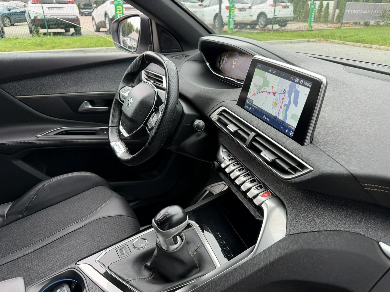 Peugeot 5008 - Zdjęcie 33