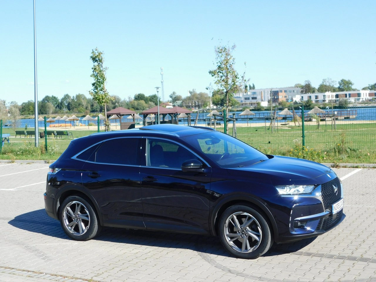 DS Automobiles DS 7 Crossback - Zdjęcie 26