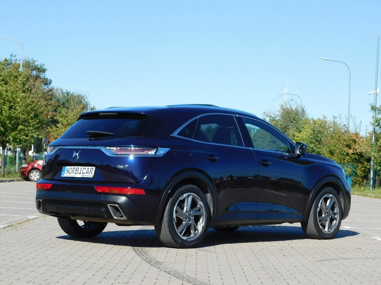 DS Automobiles DS 7 Crossback - Zdjęcie 29