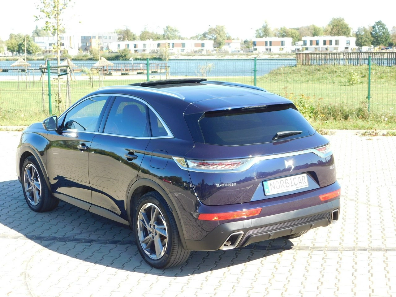 DS Automobiles DS 7 Crossback - Zdjęcie 30