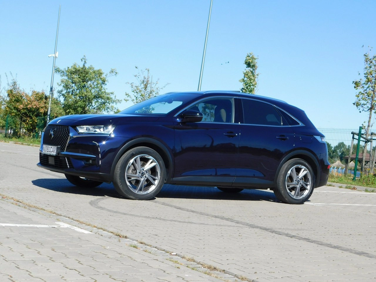 DS Automobiles DS 7 Crossback - Zdjęcie 33