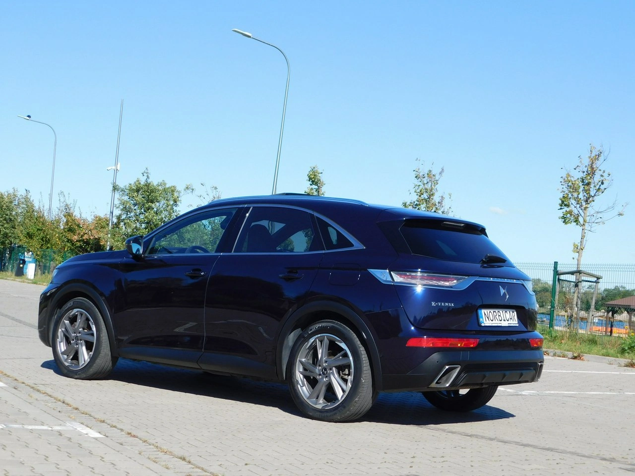 DS Automobiles DS 7 Crossback - Zdjęcie 4