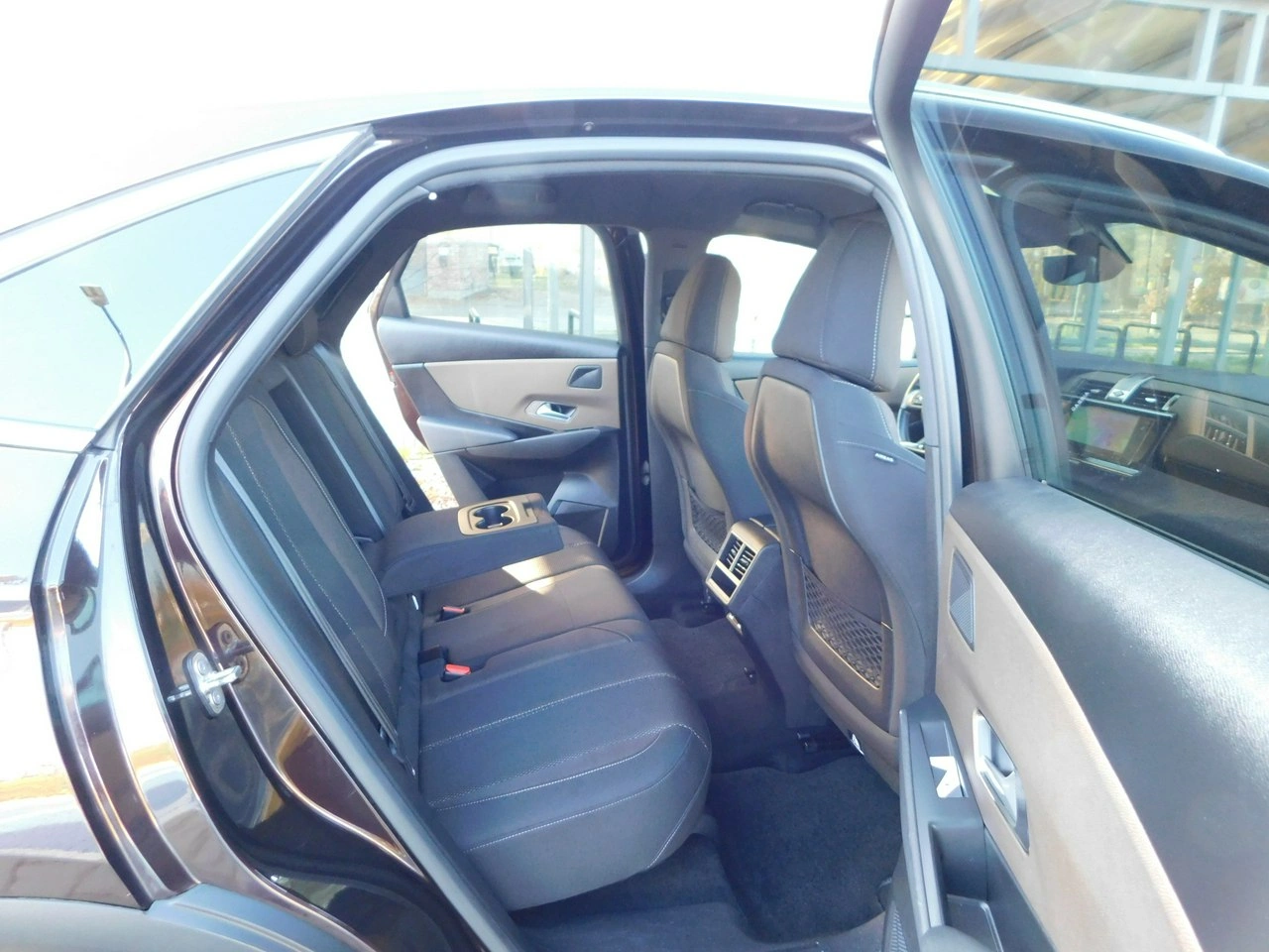 DS Automobiles DS 7 Crossback - Zdjęcie 9