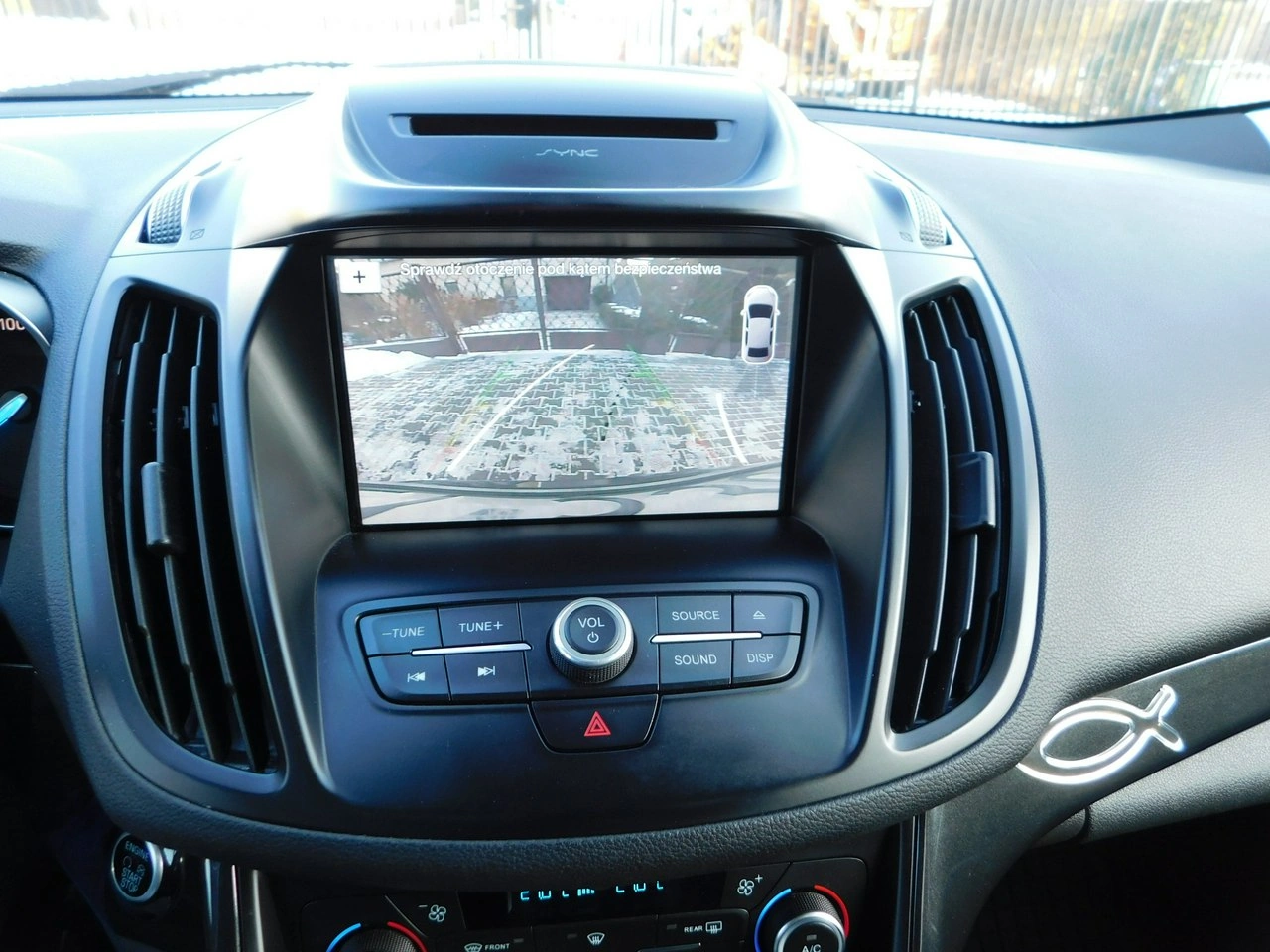 Ford Kuga - Zdjęcie 16