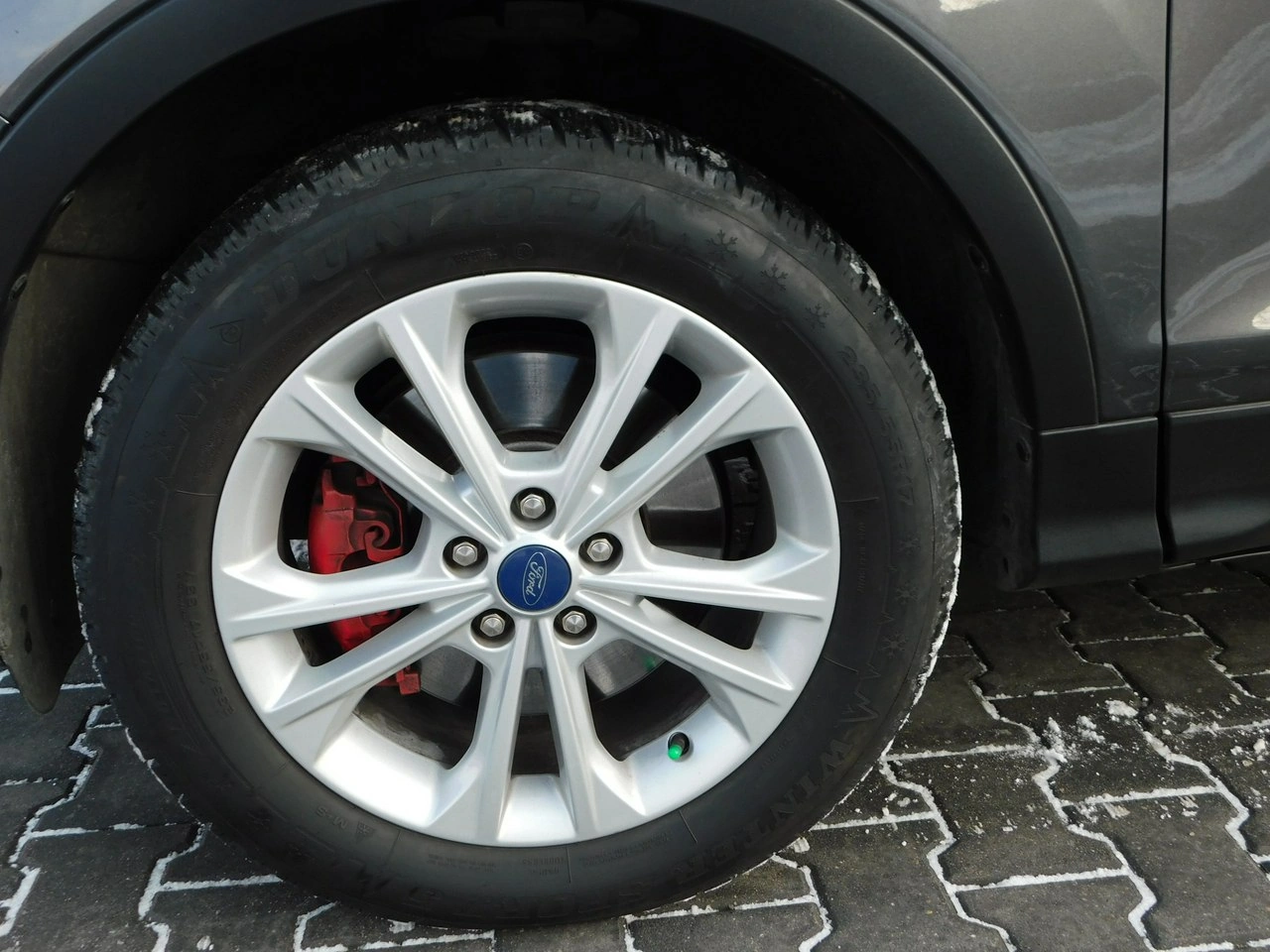 Ford Kuga - Zdjęcie 21