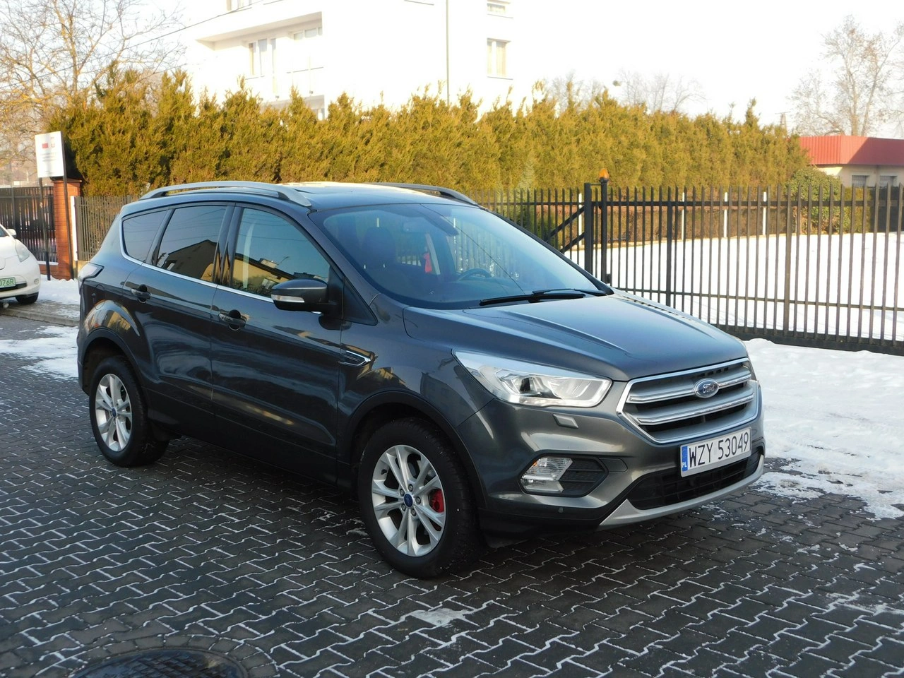 Ford Kuga - Zdjęcie 24