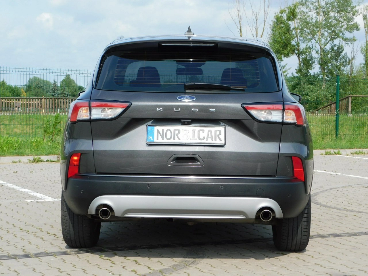 Ford Kuga - Zdjęcie 23