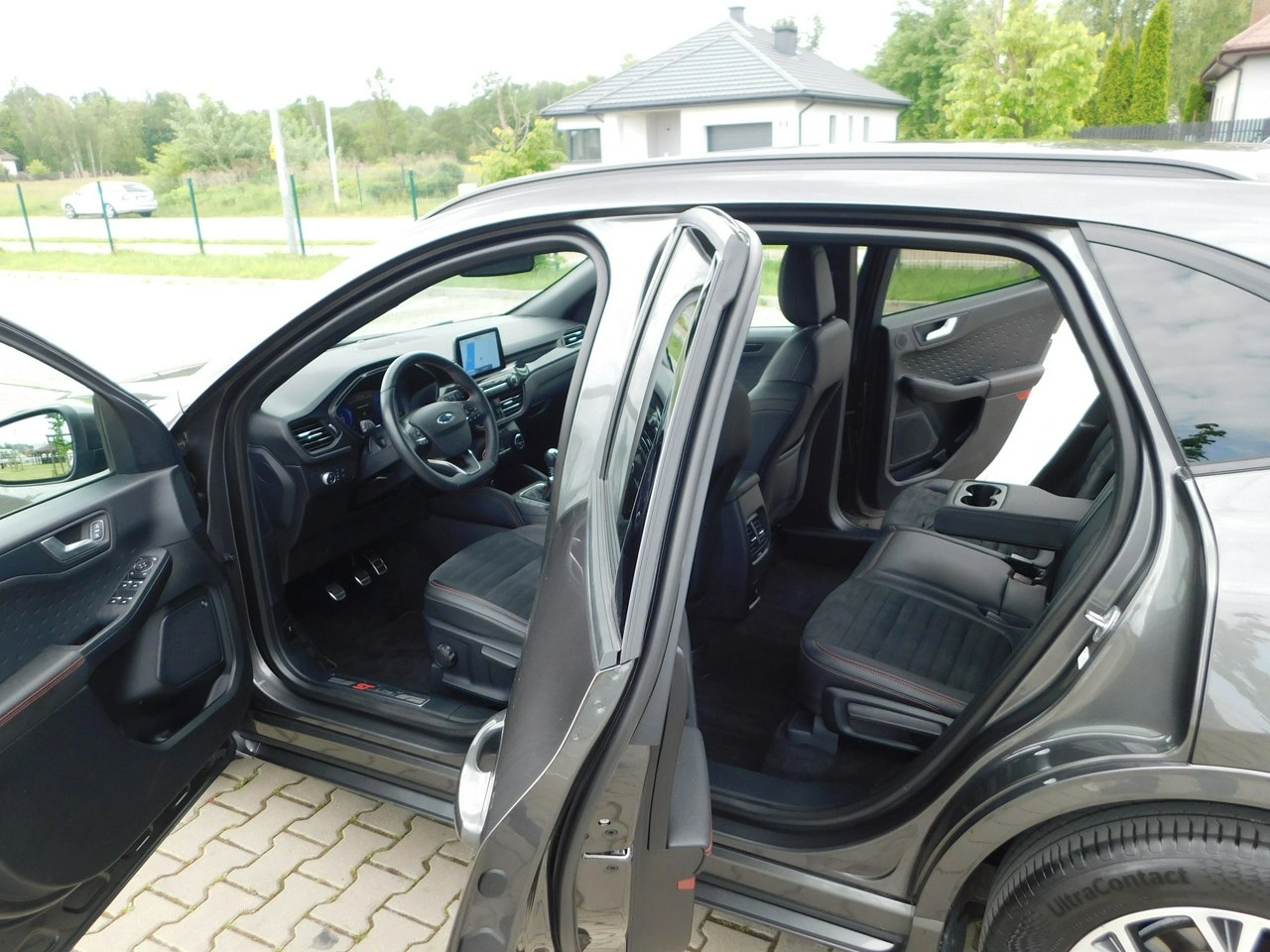Ford Kuga - Zdjęcie 10