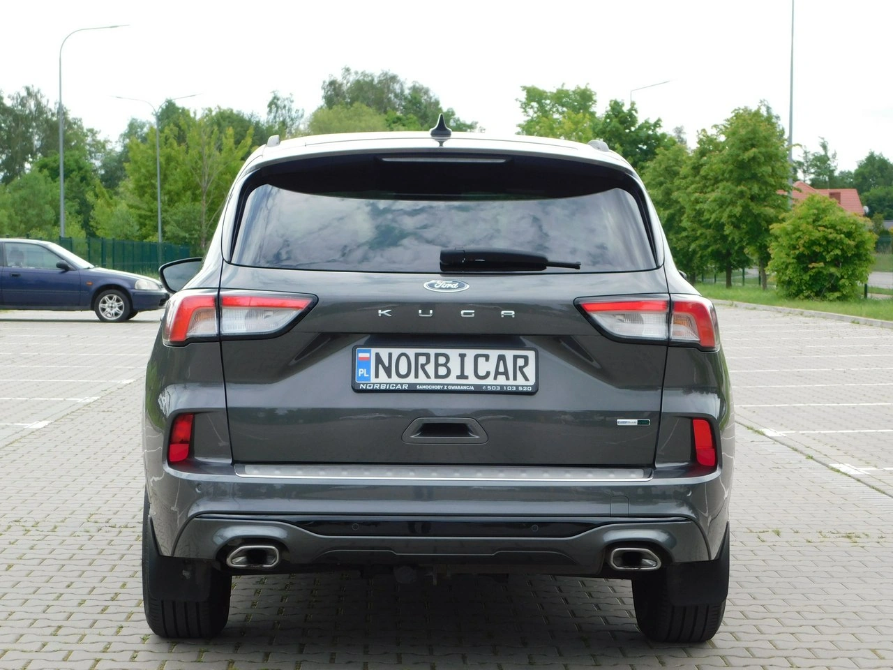 Ford Kuga - Zdjęcie 21