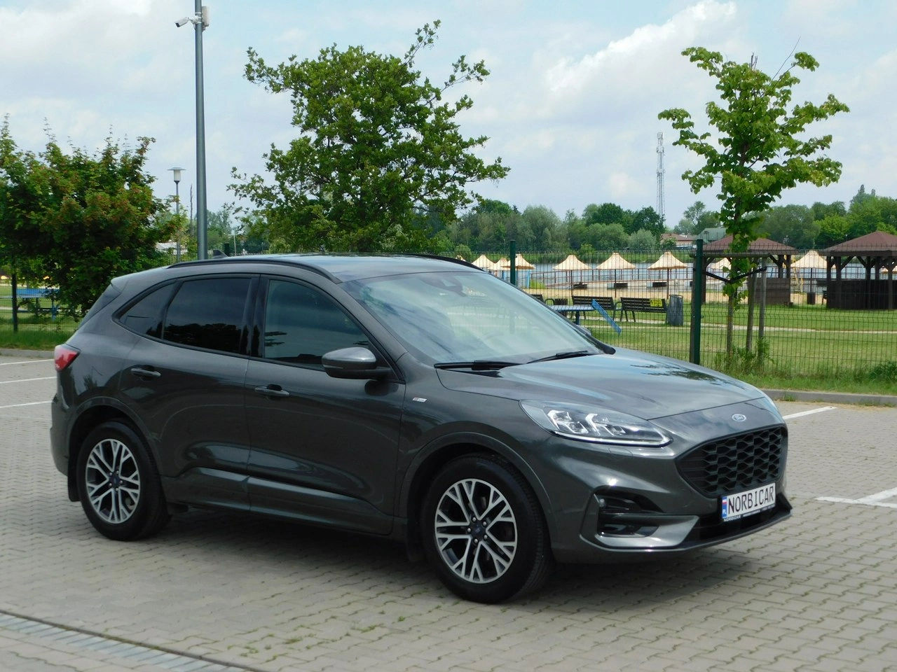 Ford Kuga - Zdjęcie 1