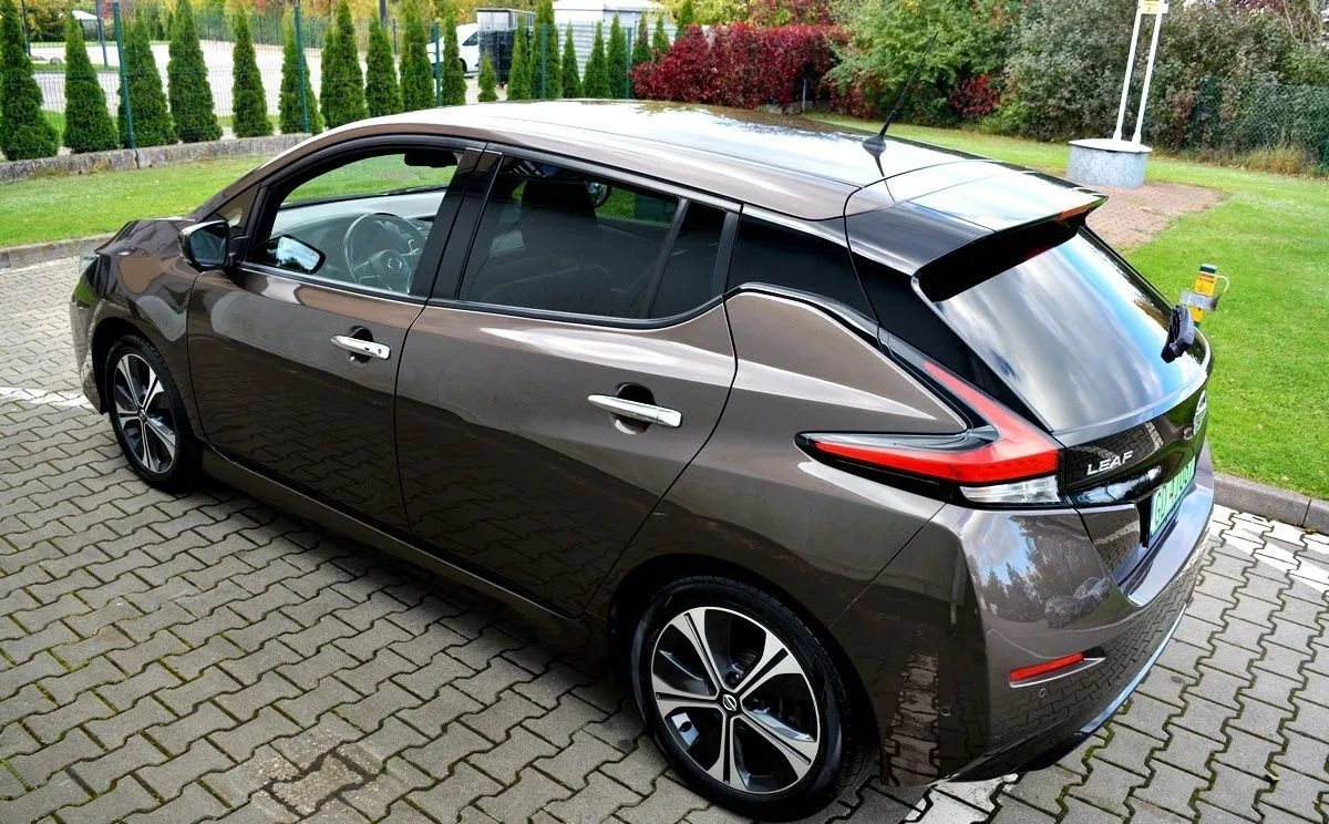 Nissan Leaf - Zdjęcie 10