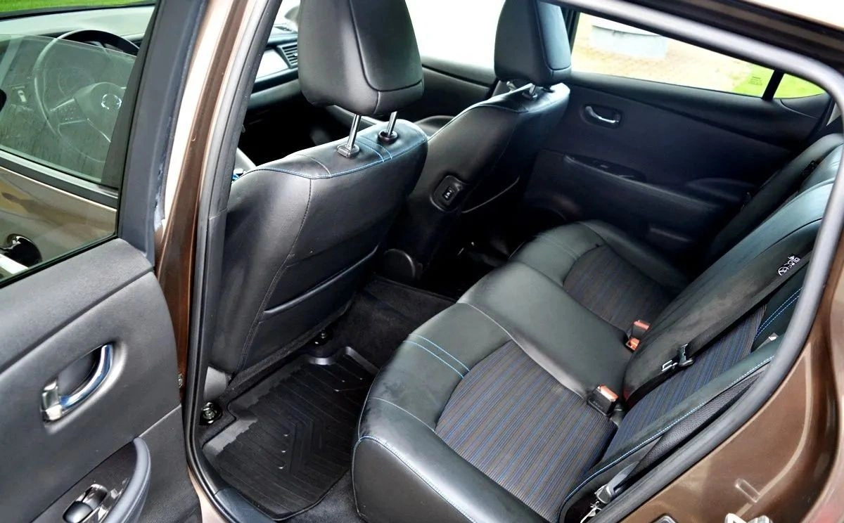 Nissan Leaf - Zdjęcie 22