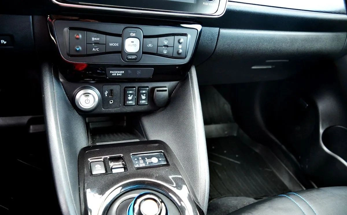 Nissan Leaf - Zdjęcie 26