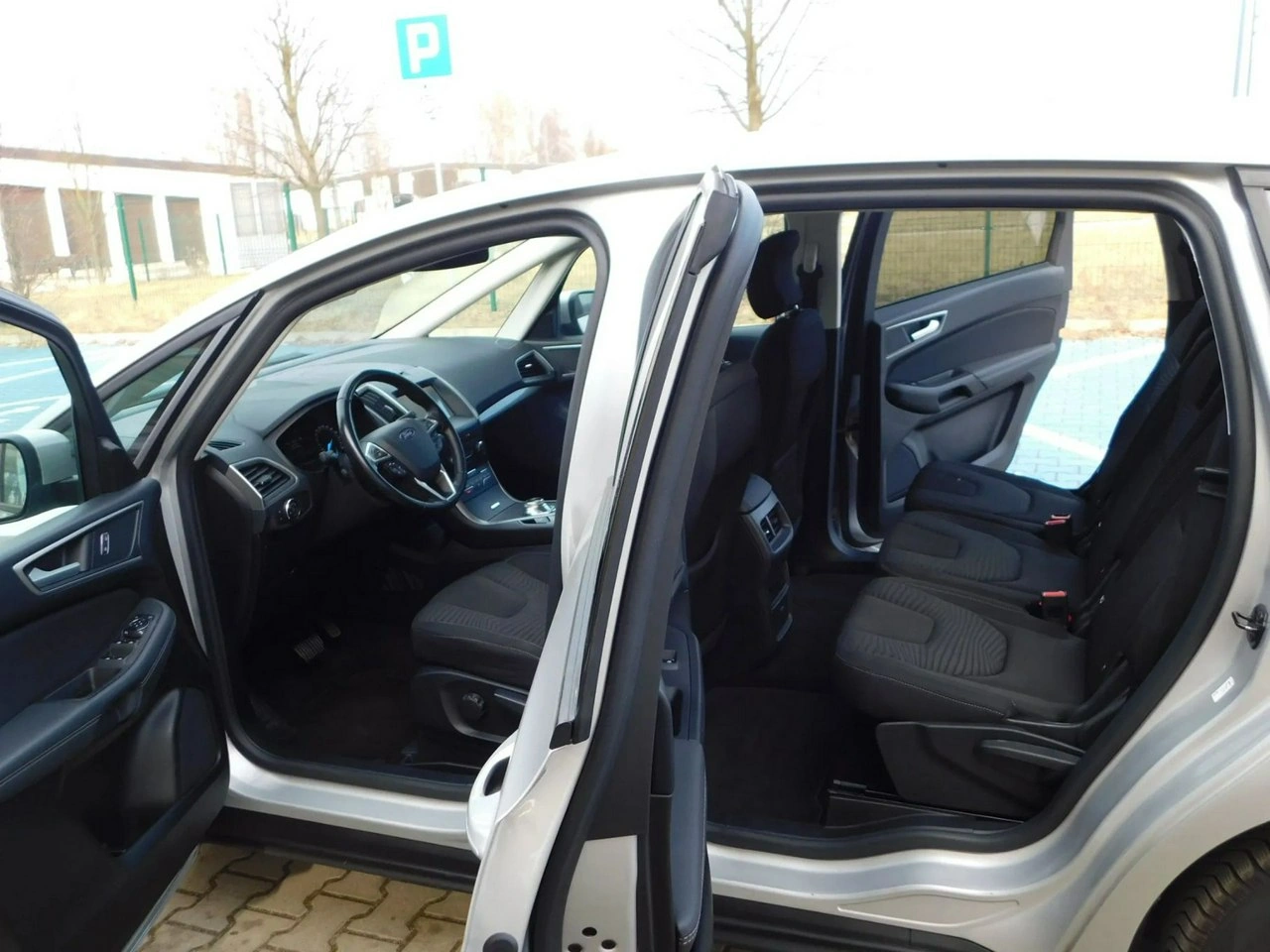 Ford S-Max - Zdjęcie 11