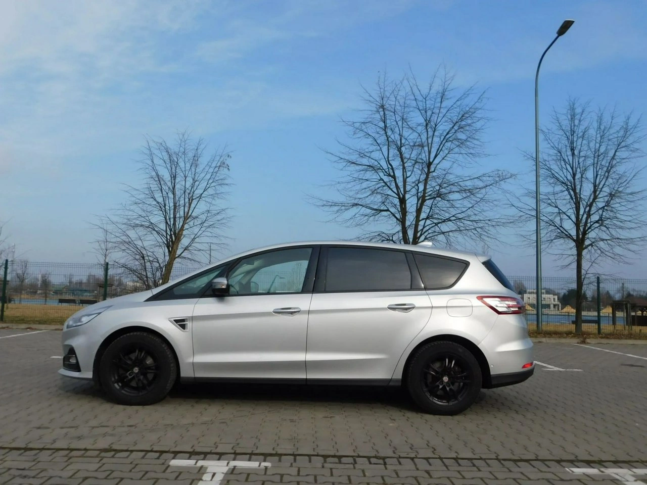 Ford S-Max - Zdjęcie 2