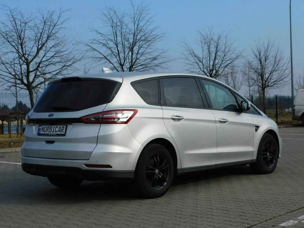 Ford S-Max - Zdjęcie 4