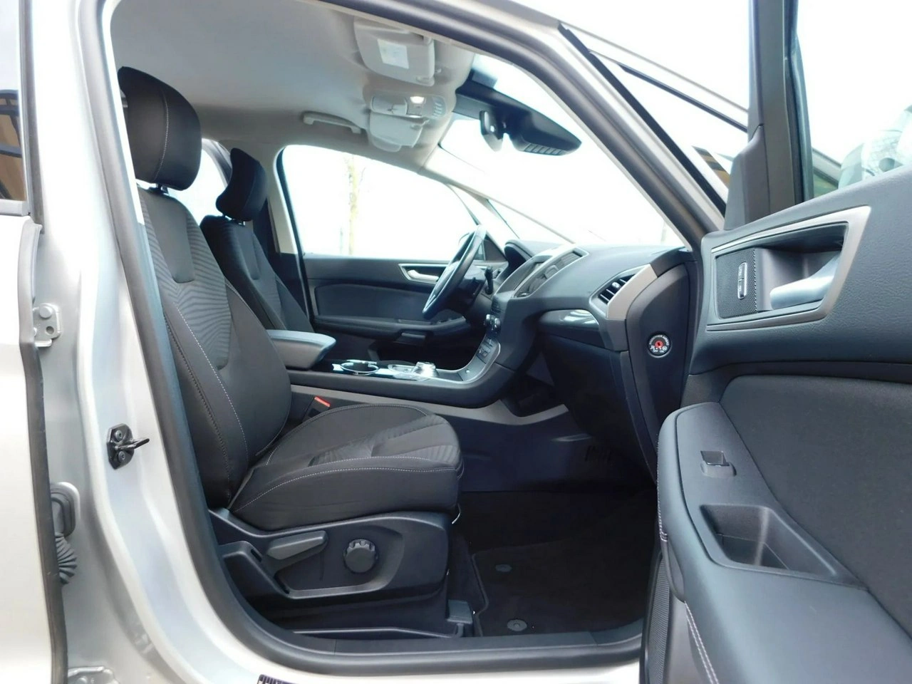 Ford S-Max - Zdjęcie 7