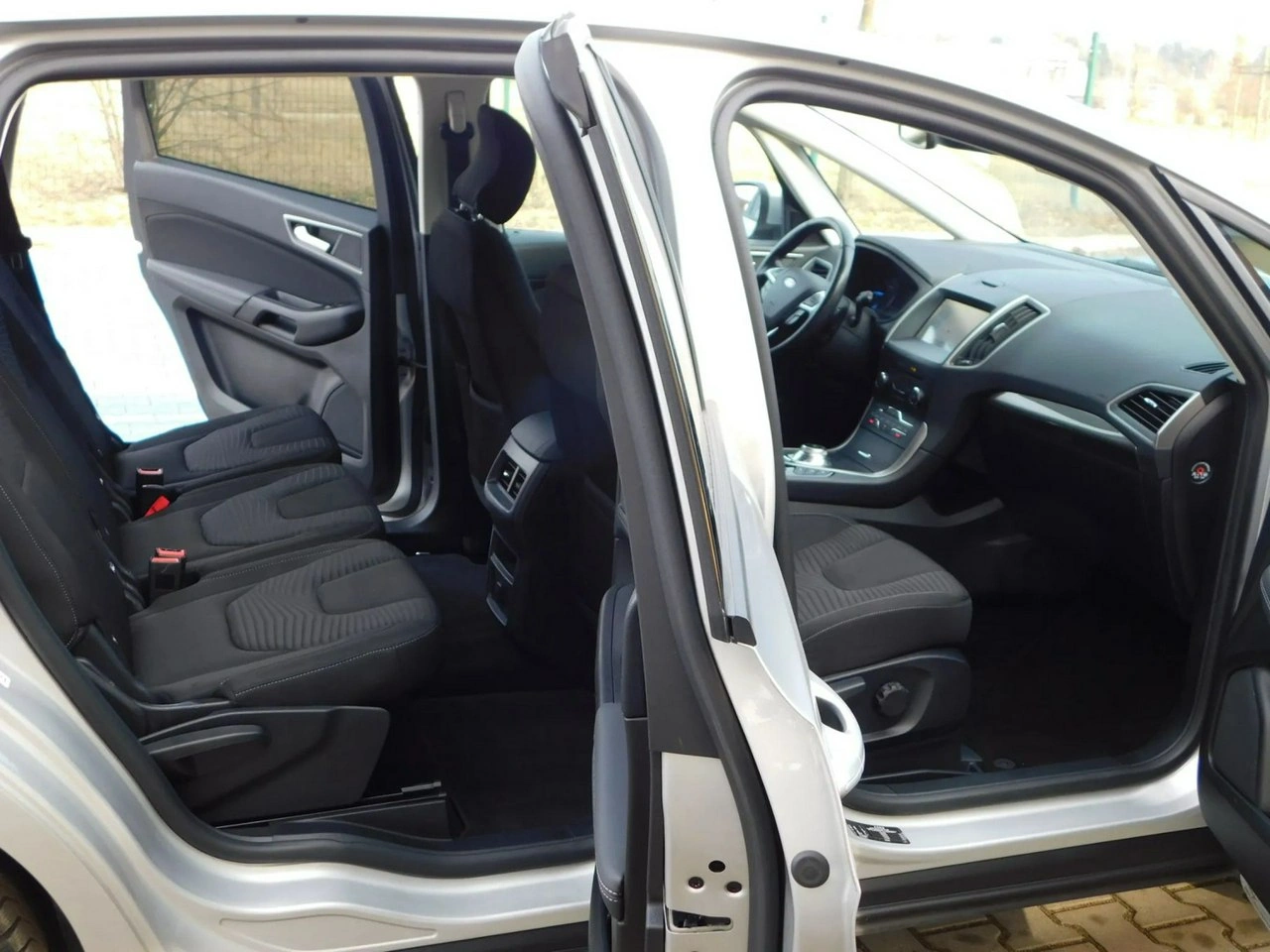 Ford S-Max - Zdjęcie 8