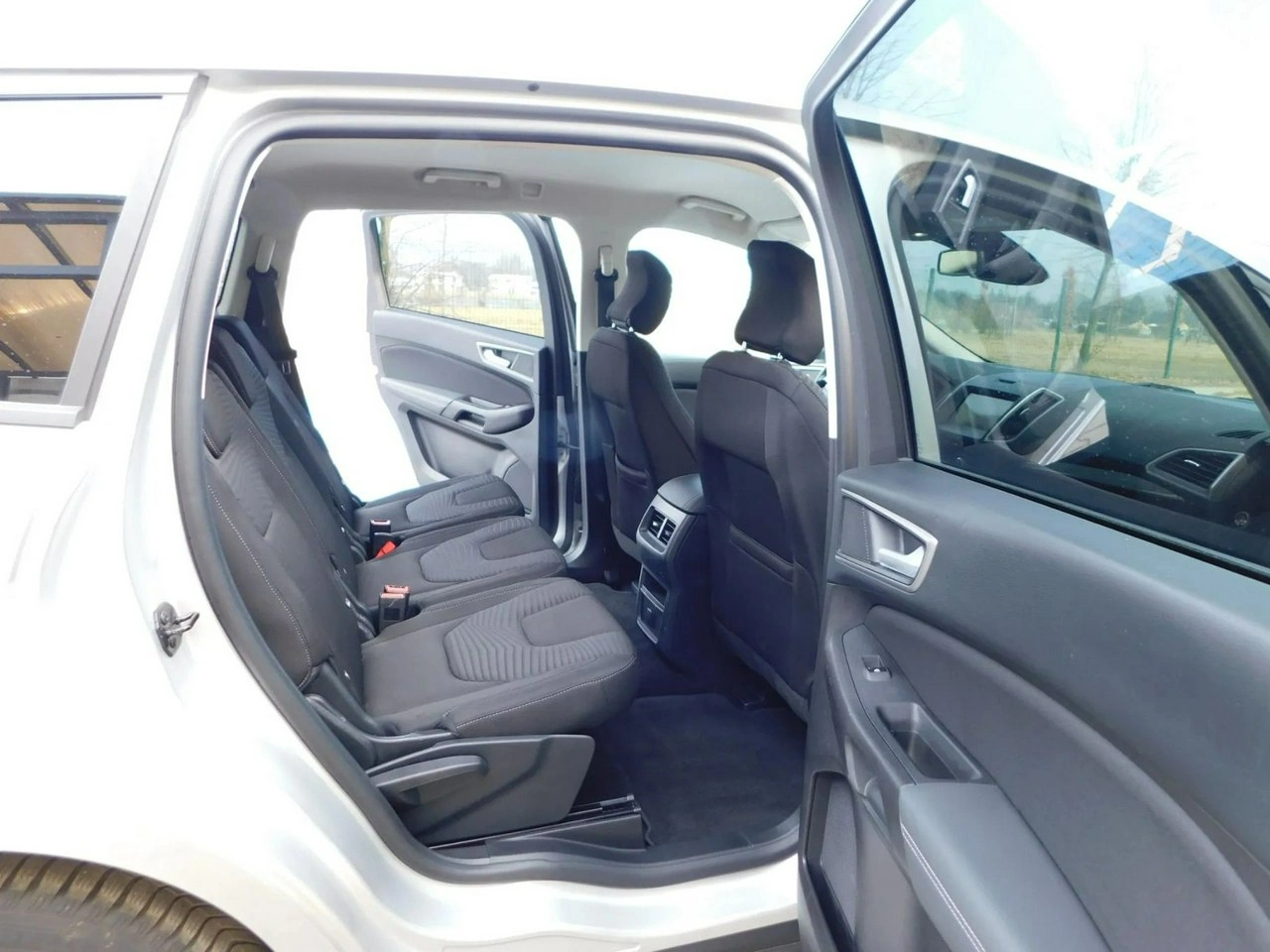 Ford S-Max - Zdjęcie 9